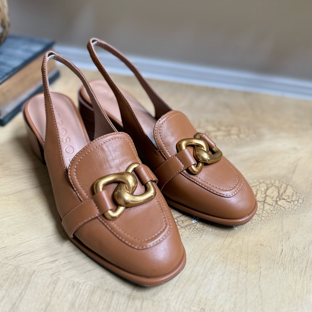 AEROSOLES Women's Brown Loafers with Gold Chain Detail - Picture 4 of 13